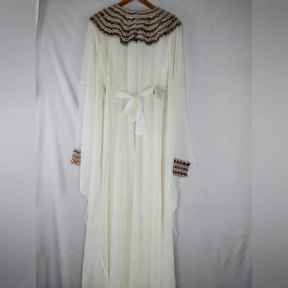 NWOT, BEAUTIFUL EMBELLISHED KAFTAN SIZE XL. - Picture 9 of 11